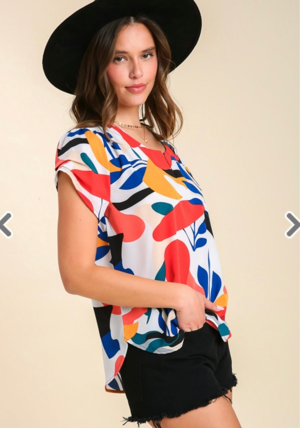 Abstract Short Sleeve Blouse
