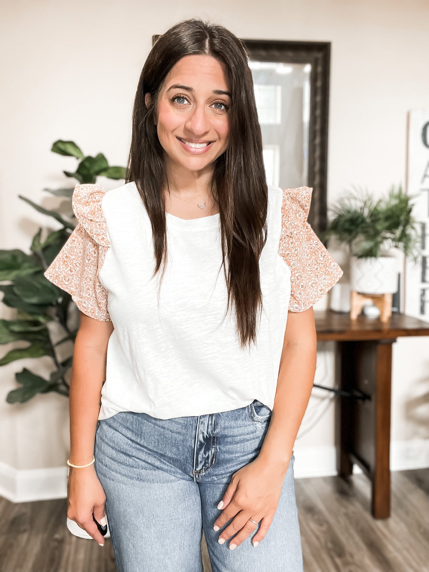 Salmon/White Ruffle Sleeve Top