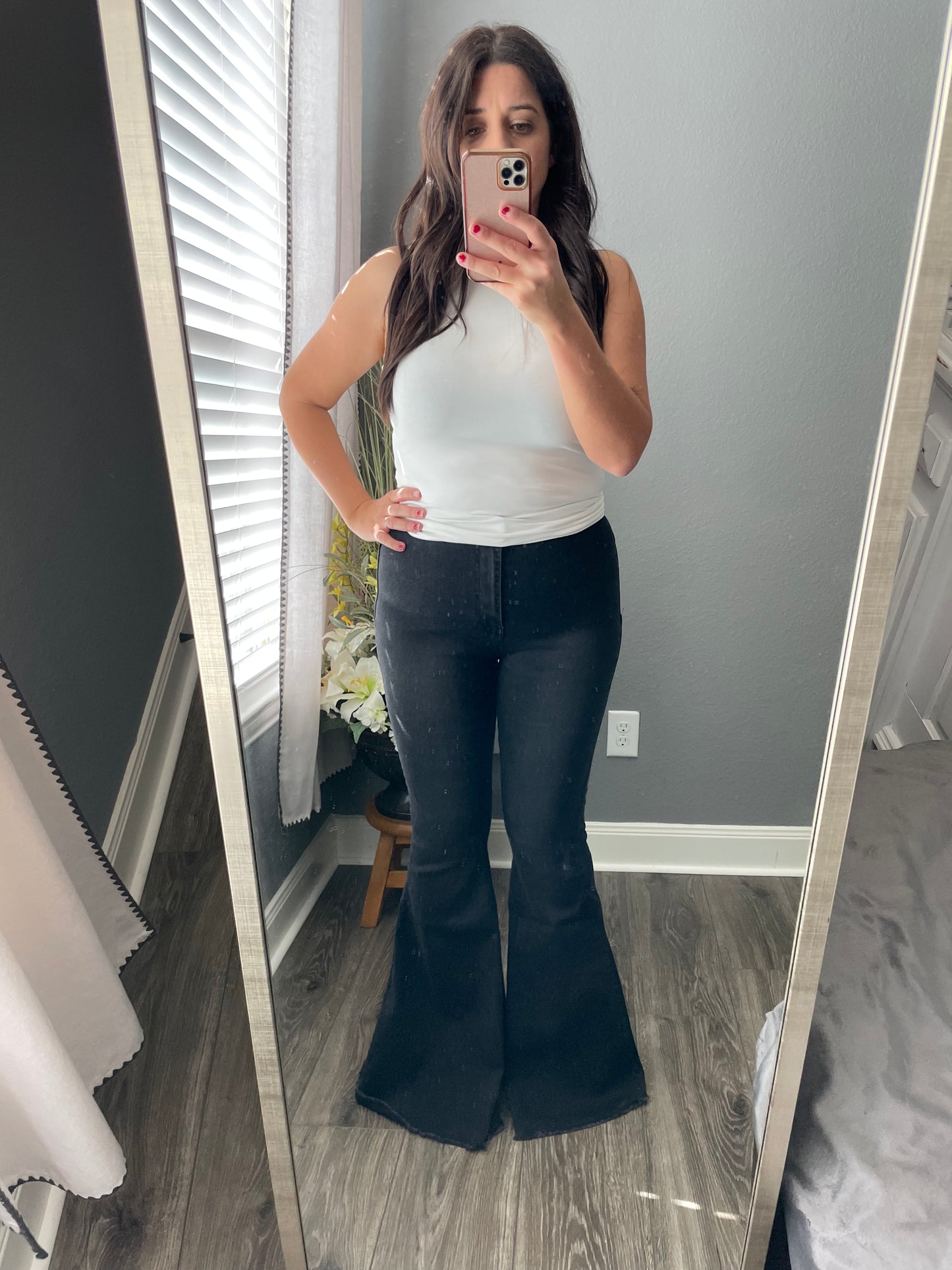 White Basic Tank