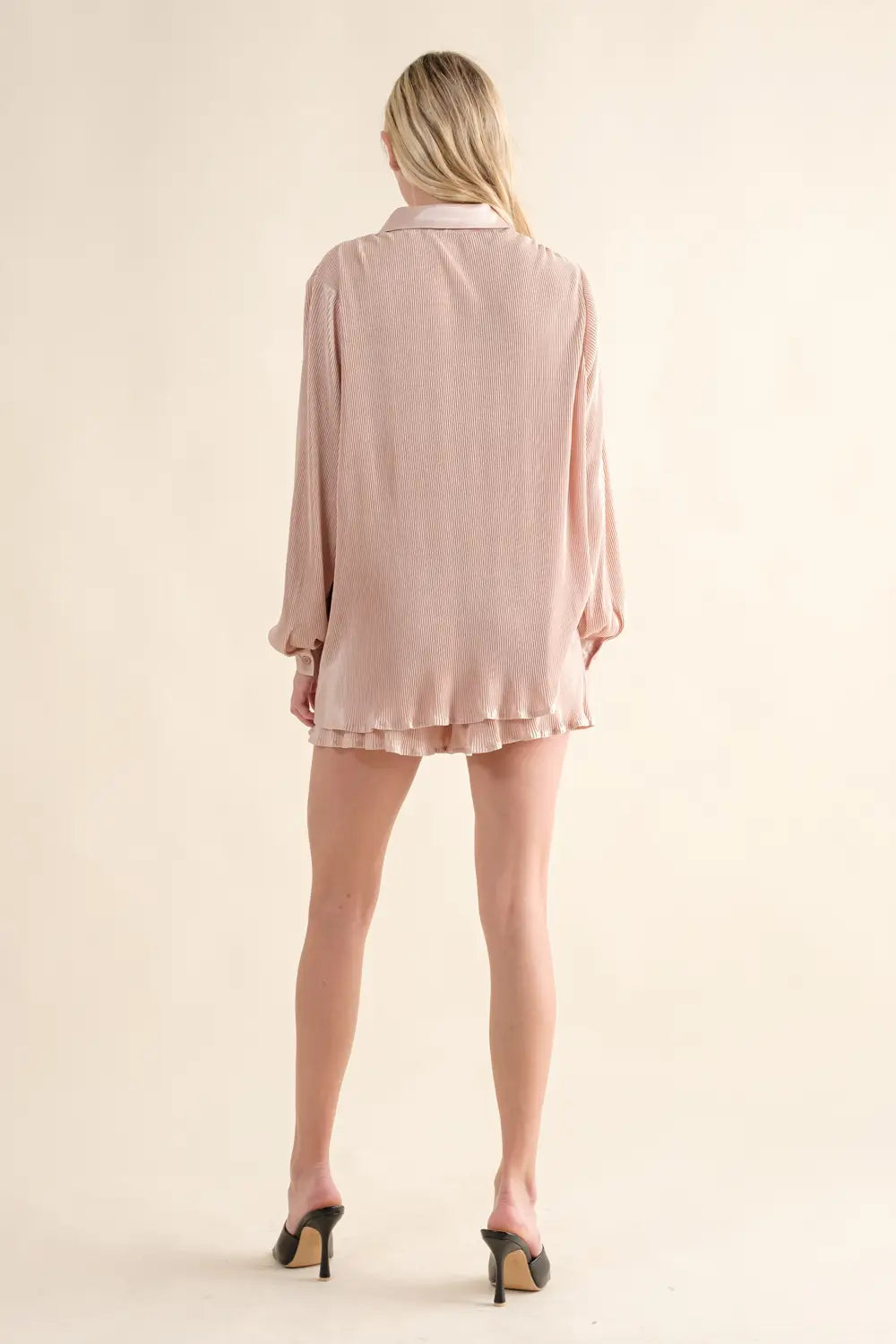 Accordion Pleated Short Set